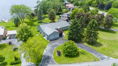 190 Hiscock Shores Rd, Carrying Place, ON, K0K1L0 | Card Image