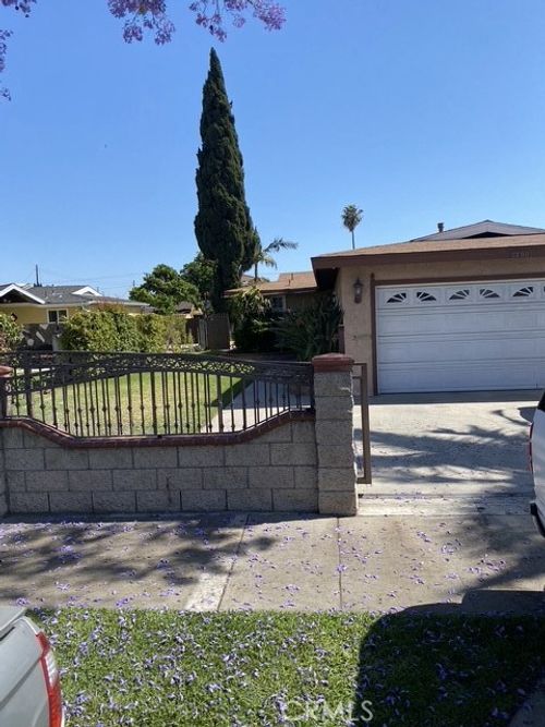 4100 Clara St, Cudahy, CA, 90201-4143 | Card Image