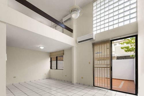 th-2-111 Doncella, San Juan, PR, 00913 | Card Image