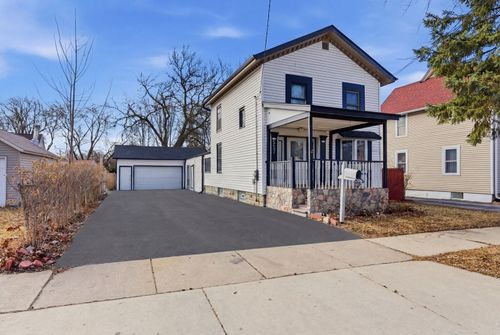 557 Binder St, Aurora, IL, 60505-5263 | Card Image