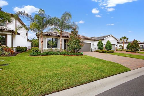 516 Se Villandry Way, Port St. Lucie, FL, 34984-6683 | Card Image