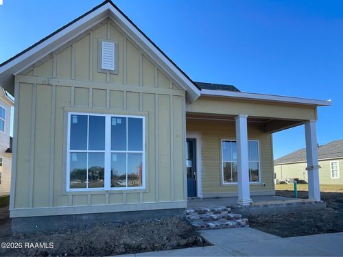 425 Bozeman Trl, Scott, LA, 70583-4259 | Card Image