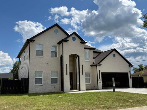 5717 Churchill Dr, Fort Wayne, IN, 46806-5300 | Card Image