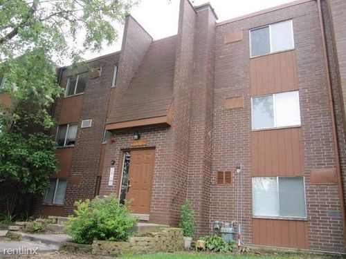 5-701 Court Of Spruce, Vernon Hills, IL, 60061-2639 | Card Image