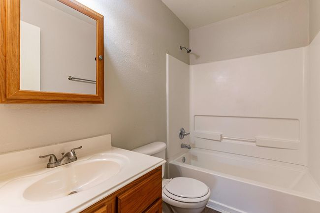 7831 Galleon Field Ln, House other with 3 bedrooms, 2 bathrooms and 1 parking in Cypress TX | Image 20