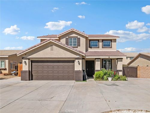 14640 Indian Wells, Victorville, CA, 92394 | Card Image