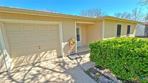 1003 S 27th St, Copperas Cove, TX, 76522-3456 | Card Image
