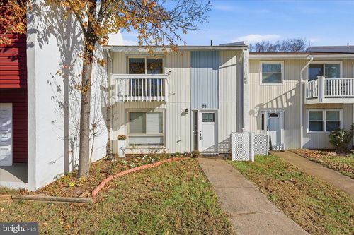 26 Carousel Ct, STERLING, VA, 20164-1392 | Card Image