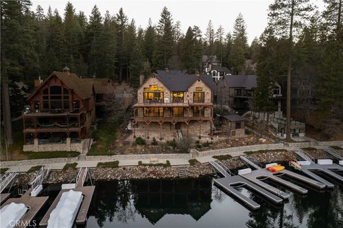 27615 Meadow Bay Dr, Lake Arrowhead, CA, 92352 | Card Image