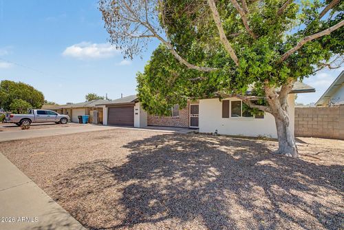 4119 W Golden Ln, Phoenix, AZ, 85051-3655 | Card Image