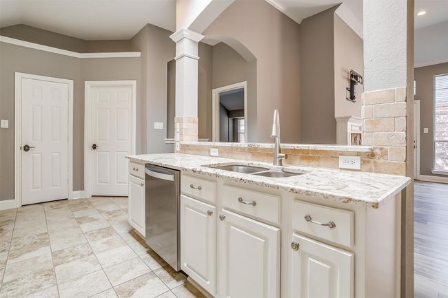 8113 Springmoss Dr, House other with 3 bedrooms, 2 bathrooms and null parking in Plano TX | Image 24