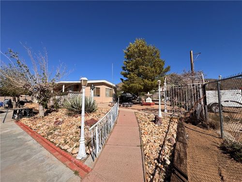 4517 N N Thurman Dr Drive, Golden Valley, AZ, 86413 | Card Image