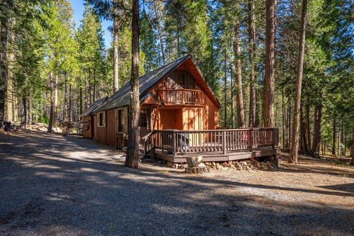 18138 Ash Way, Mill Creek, CA, 96061 | Card Image