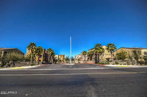 unit-1005-240 W Juniper Ave, Gilbert, AZ, 85233-3912 | Card Image