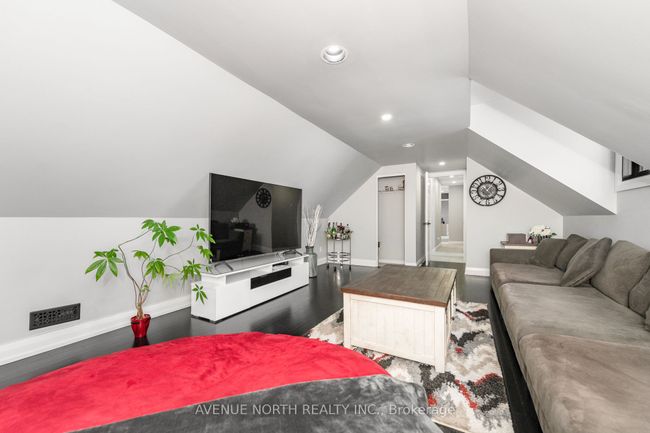 9088 Mitch Owens Rd, House other with 5 bedrooms, 3 bathrooms and 6 parking in Edwards ON | Image 35