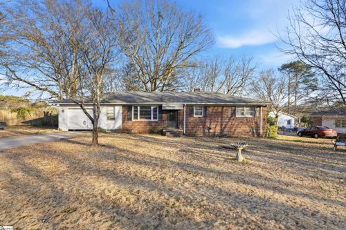 125 Foxhall Road, Spartanburg, SC, 29306 | Card Image