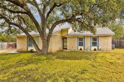 600 Erin Cir, Leander, TX, 78641-2305 | Card Image