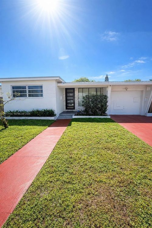 2632 Madison St, Hollywood, FL, 33020-5732 | Card Image