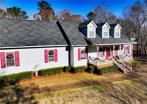 5280 Judge Brown Rd, Valley, AL, 36854-7447 | Card Image