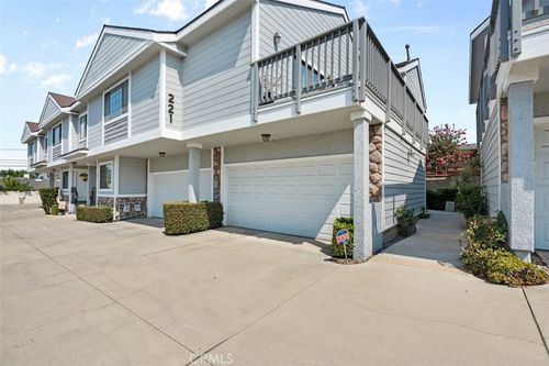 a-221 Violet Ave, Monrovia, CA, 91016 | Card Image