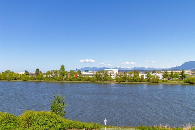 301 - 6811 Pearson Way, Condo with 3 bedrooms, 2 bathrooms and 2 parking in Richmond BC | Image 2