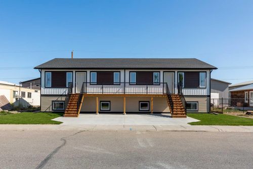 135 11 Street, Fort Macleod, AB, T0L0Z0 | Card Image