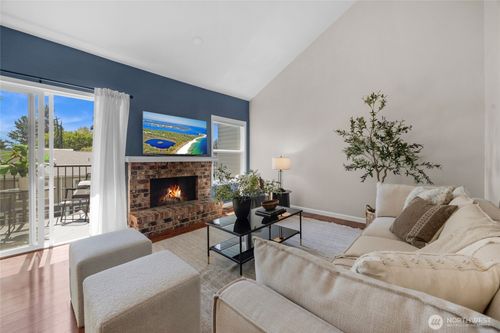 apt-a304-820 Cady Rd, Everett, WA, 98203-5003 | Card Image