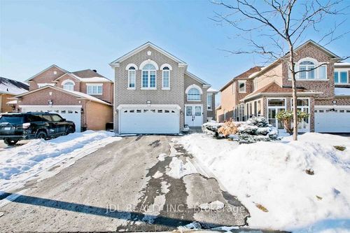 108 Melbourne Dr, Richmond Hill, ON, L4S2G7 | Card Image