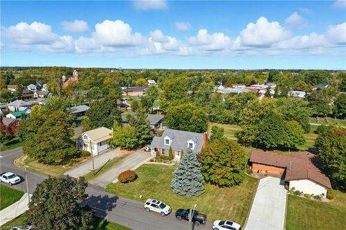 31 Peel St E, Jarvis, ON, N0A1J0 | Card Image