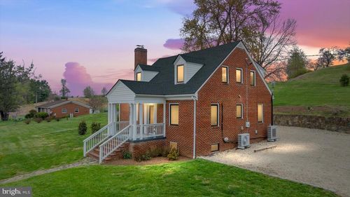 4565 Sperryville Pike, Woodville, VA, 22749-1751 | Card Image