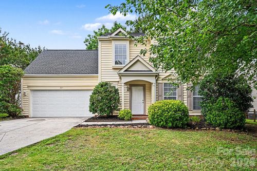 221 Aylesbury Ln, Indian Trail, NC, 28079-5102 | Card Image
