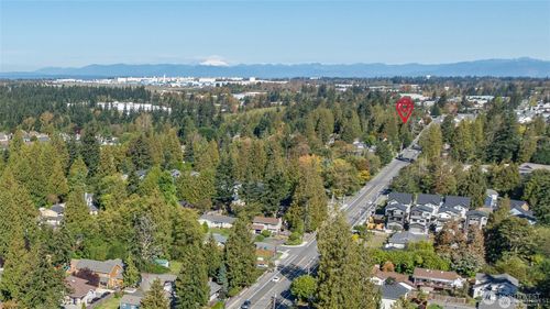 12900 Beverly Park Rd, Mukilteo, WA, 98275-5845 | Card Image