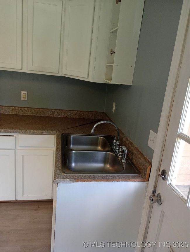 402 Minor St, House other with 3 bedrooms, 1 bathrooms and null parking in Tahlequah OK | Image 7