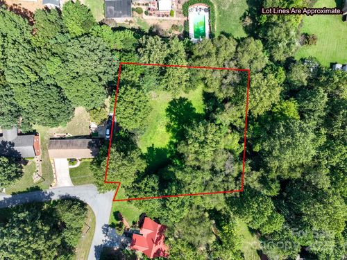 502 3rd Ave Ne, Conover, NC, 28613-1610 | Card Image