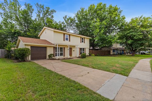 3728 Byrd Dr, Mesquite, TX, 75150-2564 | Card Image