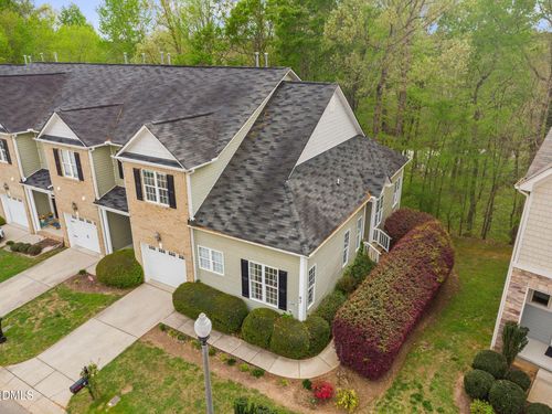 67 Hill Shore Ln, Clayton, NC, 27527-6302 | Card Image