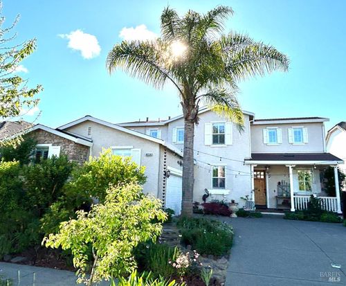 8539 Zinfandel Dr, Windsor, CA, 95492-6666 | Card Image