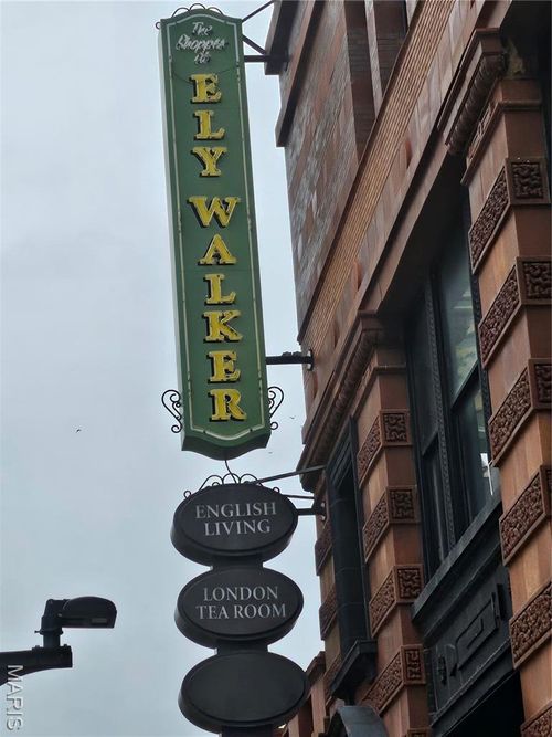 apt-202-1520 Washington Ave, Saint Louis, MO, 63103-1886 | Card Image