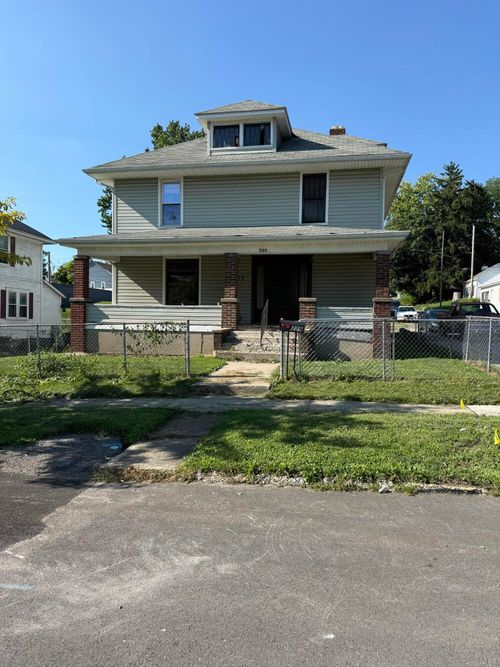 229 E Patterson Avenue, Bellefontaine, OH, 43311 | Card Image
