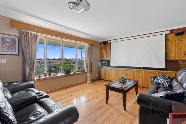 149 Mandaumin Rd, House other with 6 bedrooms, 3 bathrooms and 4 parking in Saint Clair ON | Image 16