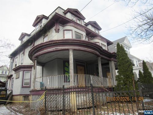 819-817-819 S 12th St, Newark, NJ, 07108-1307 | Card Image