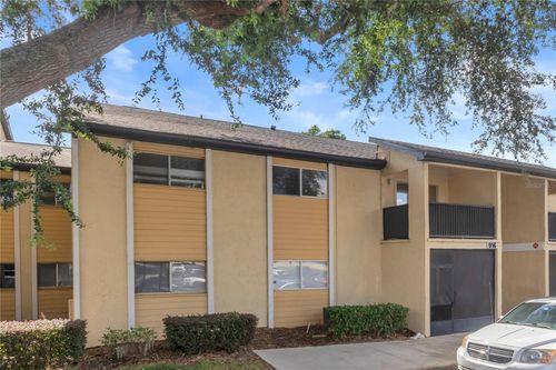e-916 Lake Destiny Rd, Altamonte Springs, FL, 32714-6916 | Card Image