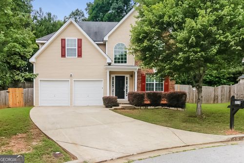 215 Laura Cir, College Park, GA, 30349-2520 | Card Image