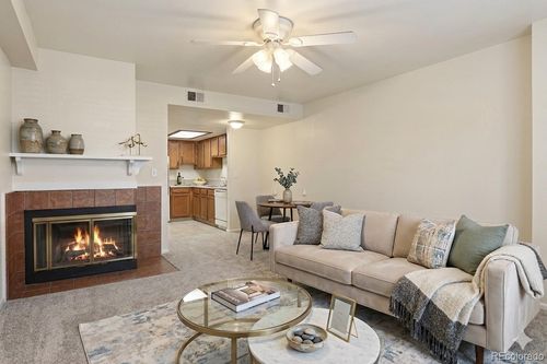 a18-1885 S Quebec Way, Denver, CO, 80231-5622 | Card Image