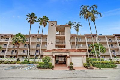 103 - 6241 Pointe Regal Cir, Condo with 2 bedrooms, 2 bathrooms and null parking in Delray Beach FL | Image 1