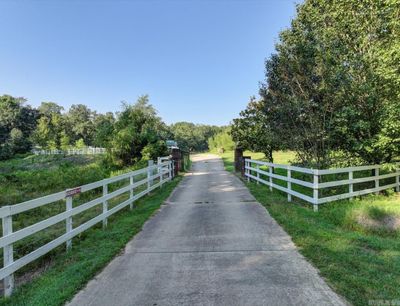 3385 Lewisburg Road, House other with 3 bedrooms, 2 bathrooms and null parking in Austin AR | Image 2