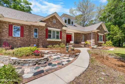 524 Admirals Ct Se, Bolivia, NC, 28422-7780 | Card Image