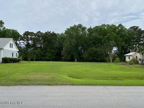 507 Ragan Rd, Oriental, NC, 28571-9649 | Card Image