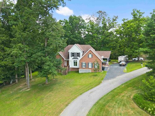 37 Crossbow St, Grayson, KY, 41143-9361 | Card Image