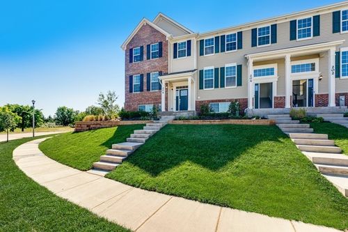 2109 Neubauer Cir, Lindenhurst, IL, 60046-8680 | Card Image